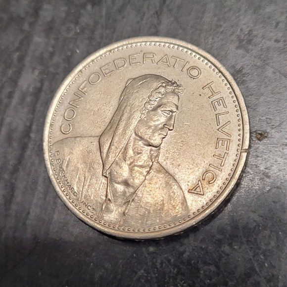 Lot of six collectable coins - Picture 3 of 4